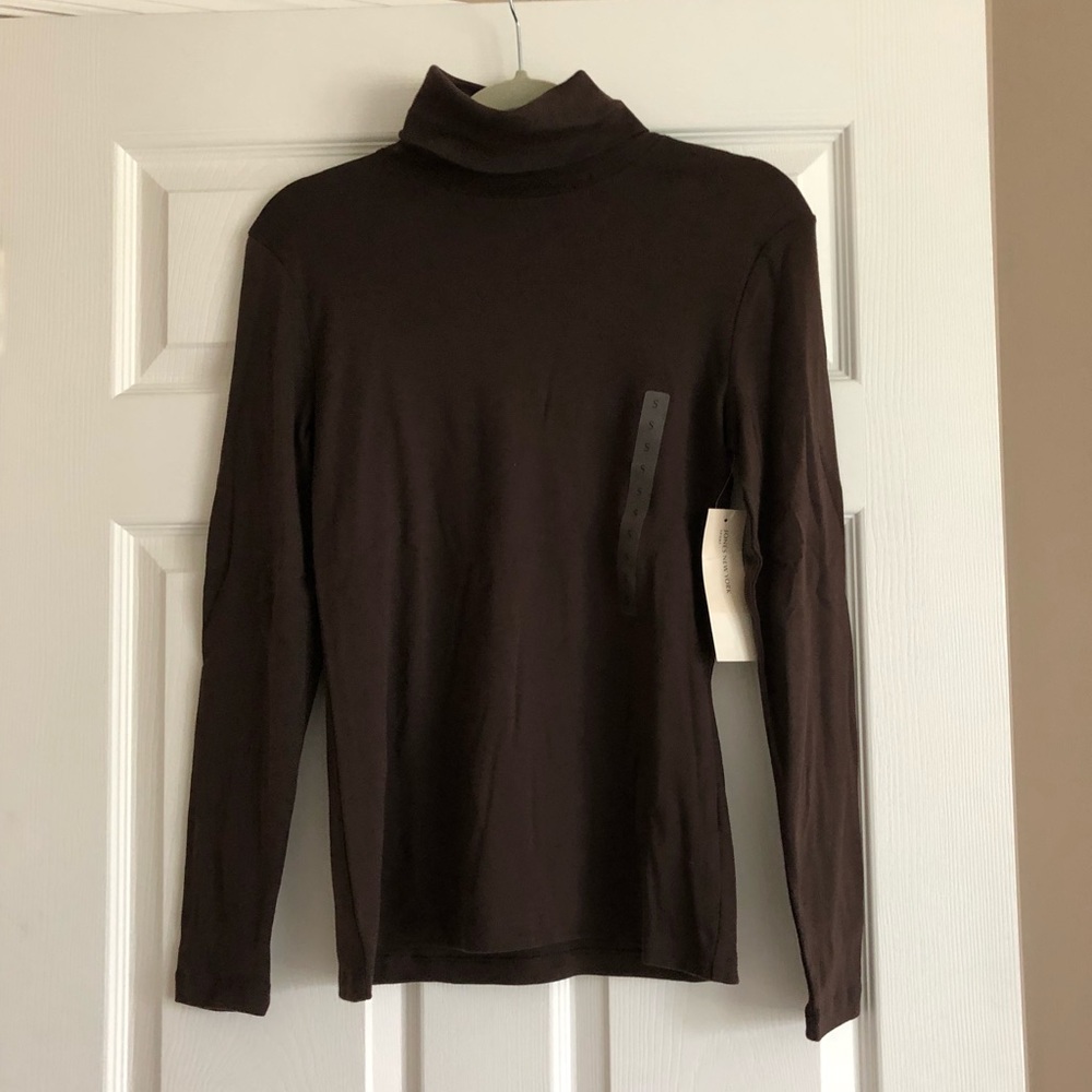 Jones of New York Brown Turtle Neck- Small NWT